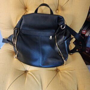 Kattee leather backpack w/ shoulder strap